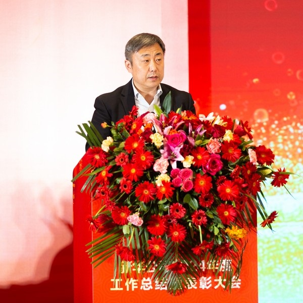 NG娱乐公司年会 (40 - 65).jpg